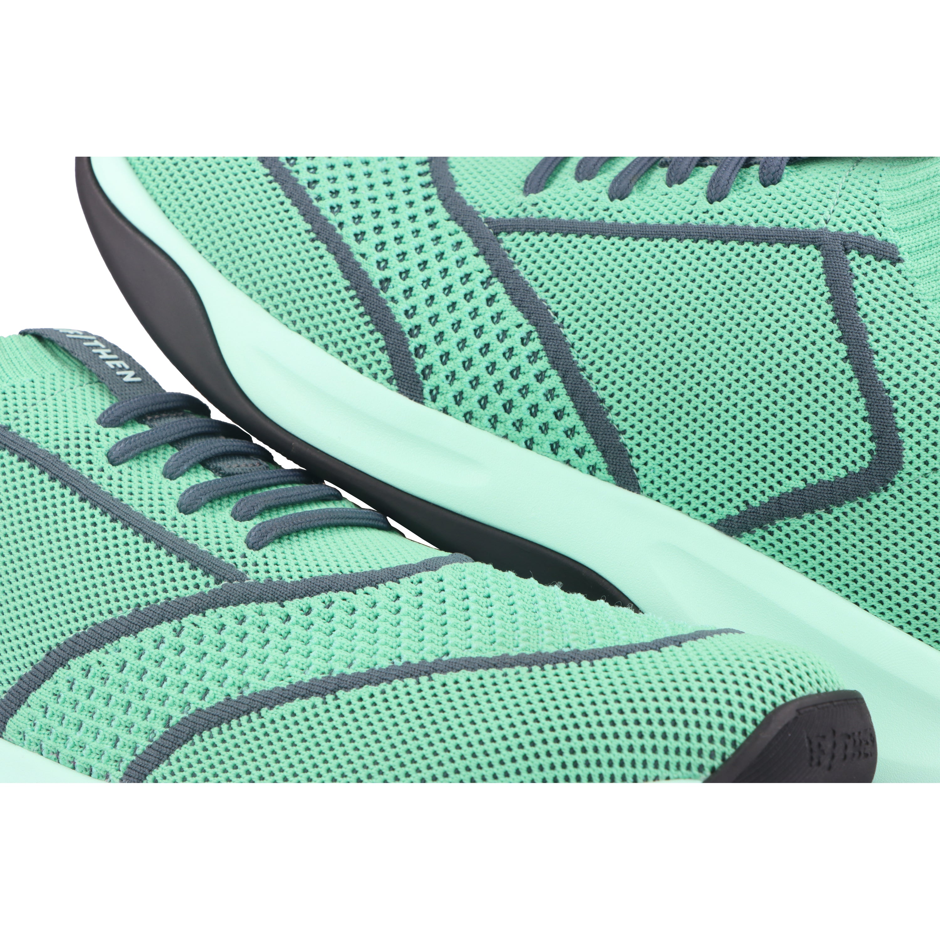 The Callisto / Fresh Pistachio